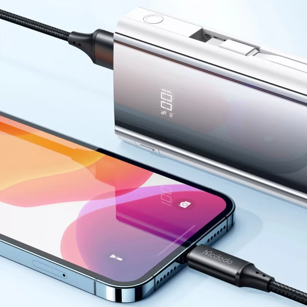 پاوربانک  مک دودو مدل MC-1160 ظرفیت 10000 میلی آمپر ساعت