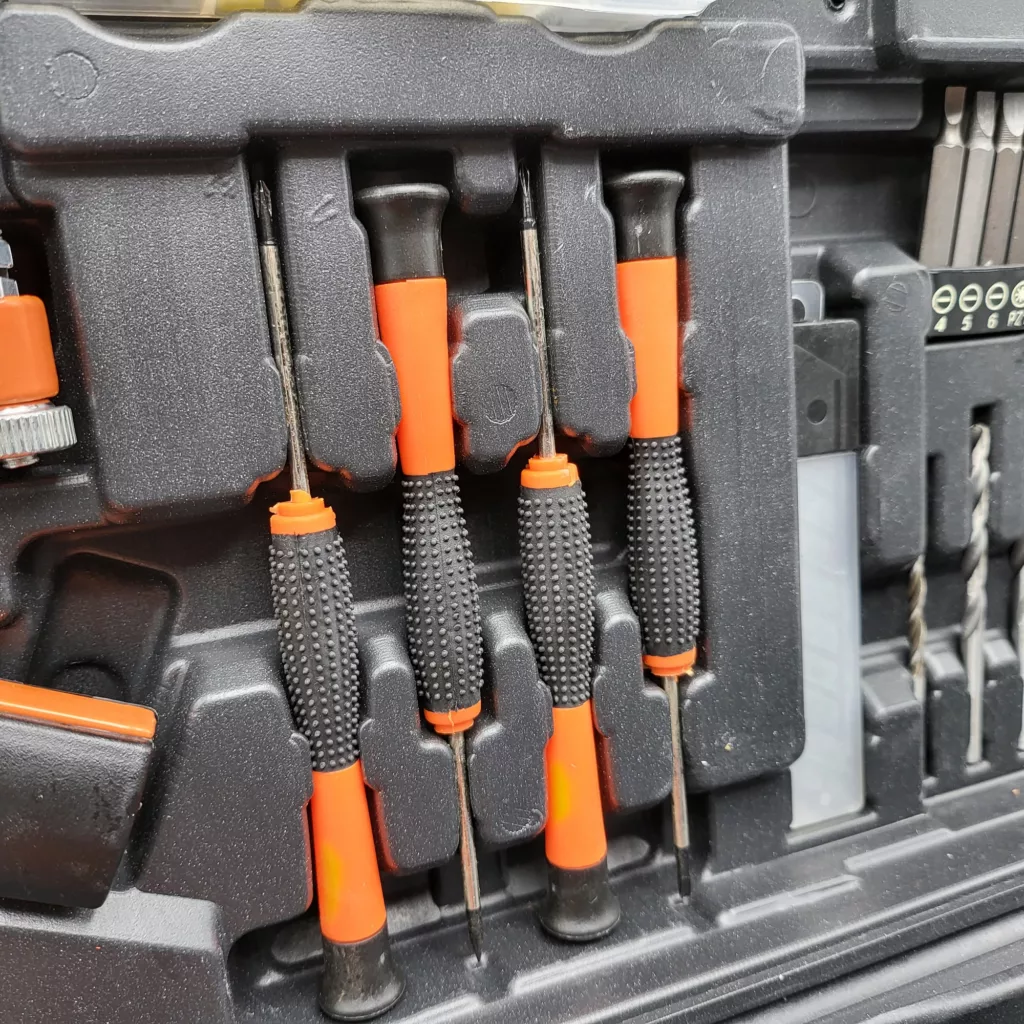 مجموعه 98 عددی دریل پیچ گوشتی چکشی شارژی باس مدل Life Style