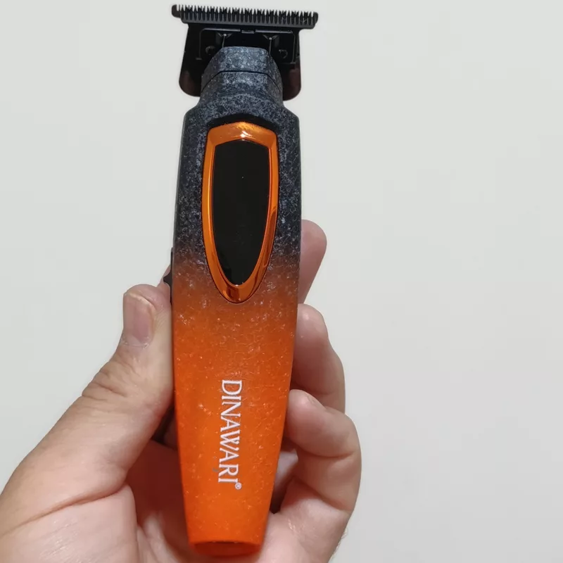 ماشین اصلاح موی سر و صورت شارژِی دیناواری مدل D-195