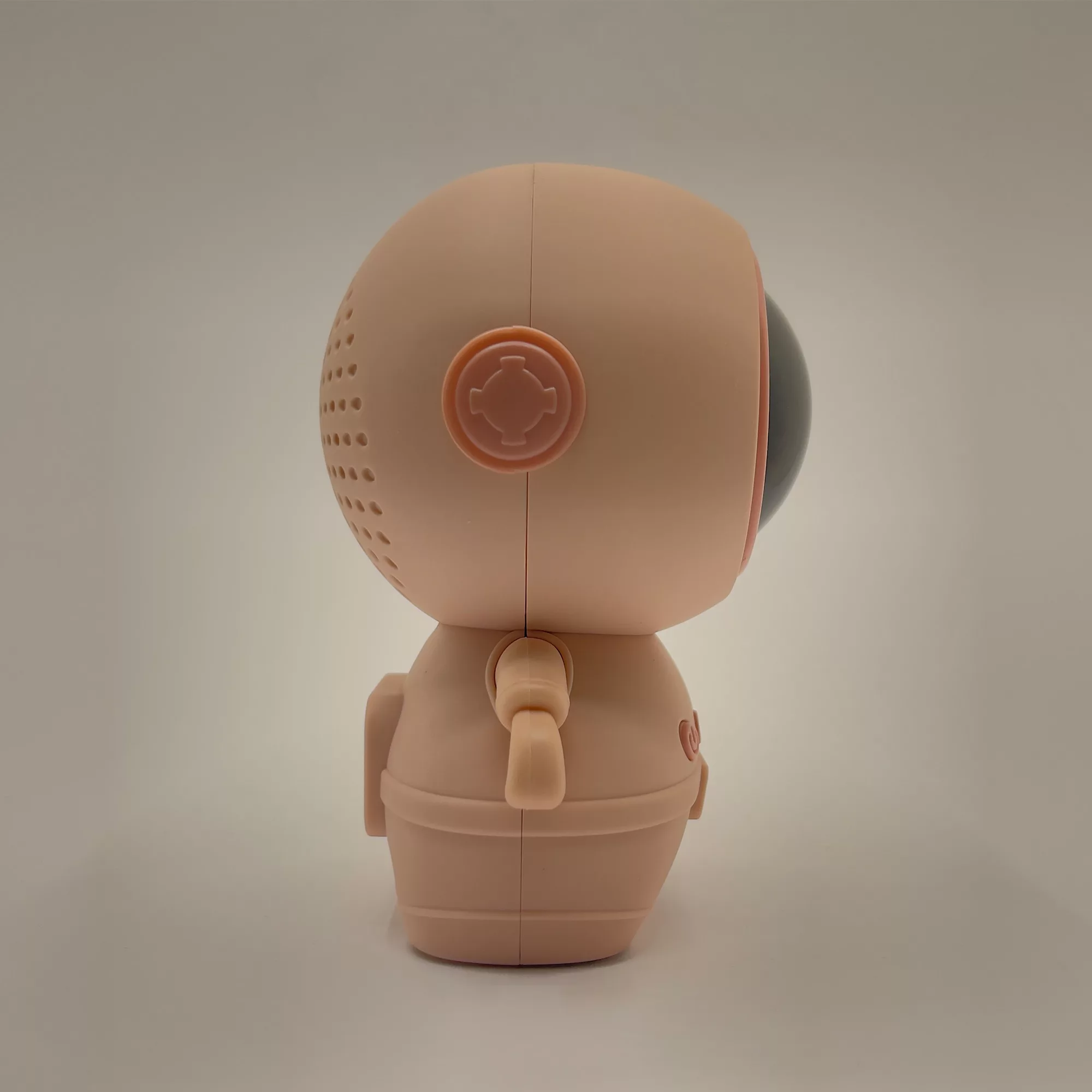 اسپیکر بلوتوثی مدل فضانورد k09