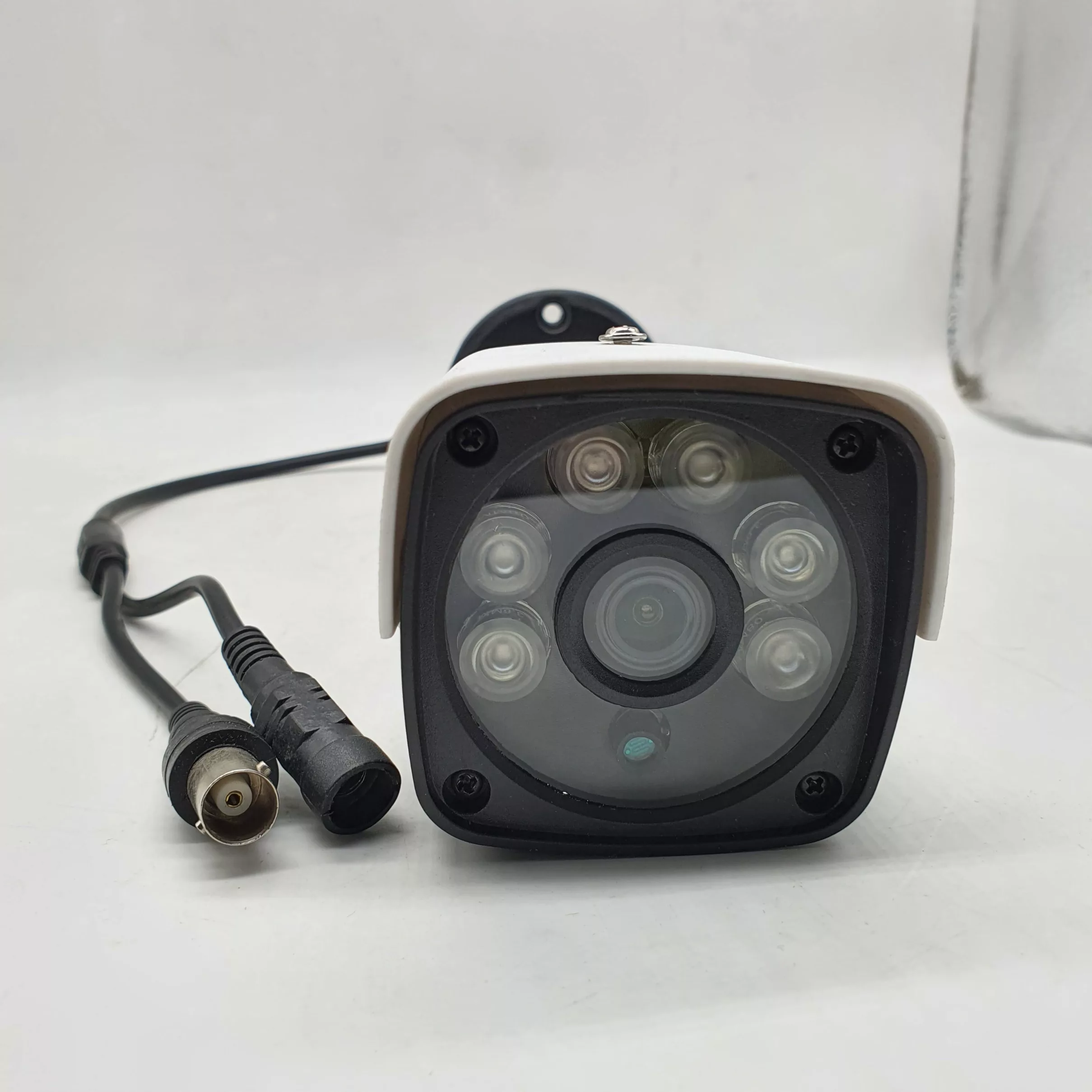 دوربین مداربسته شارک مدل AHD- 405/1