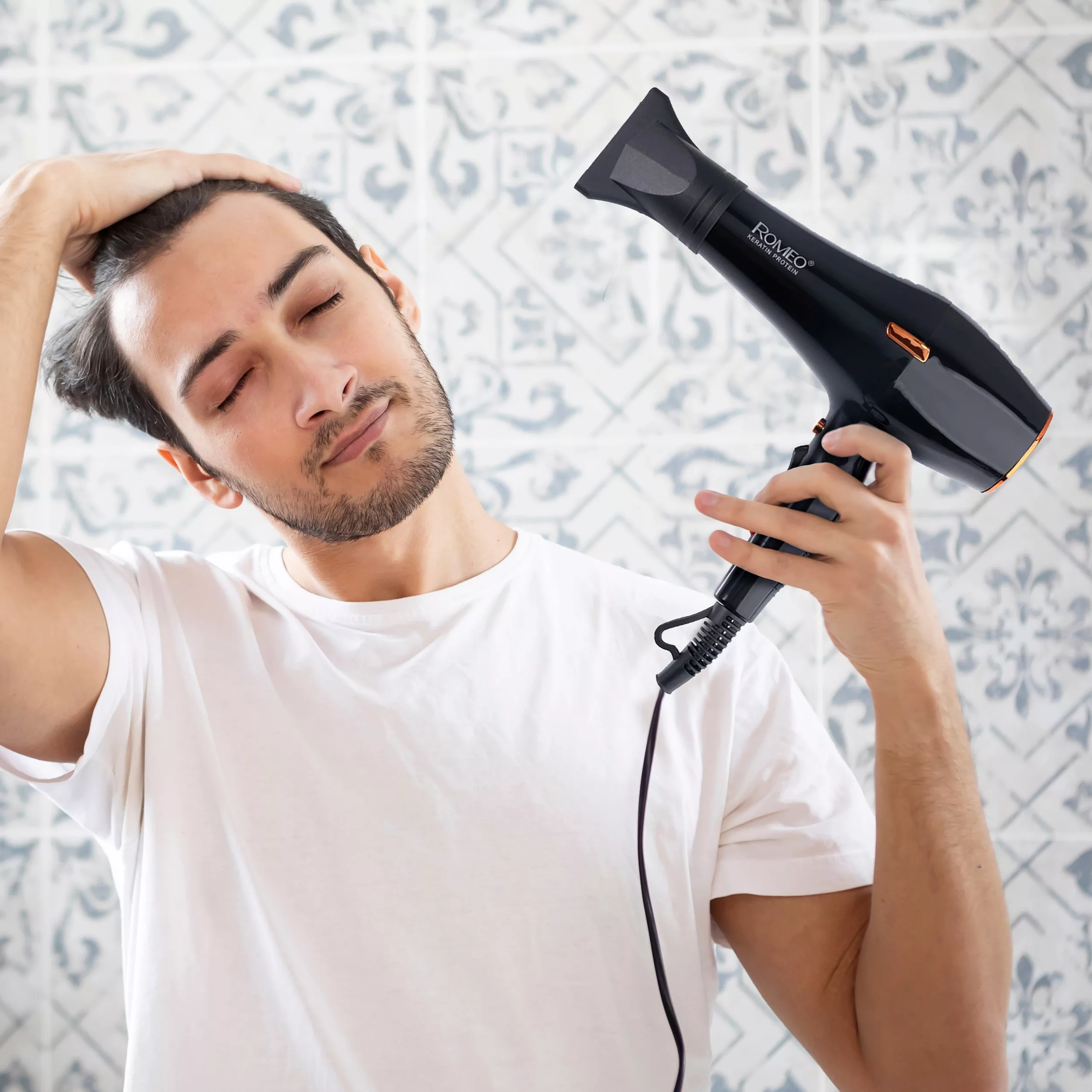 سشوار رومئو مدل RM-5757