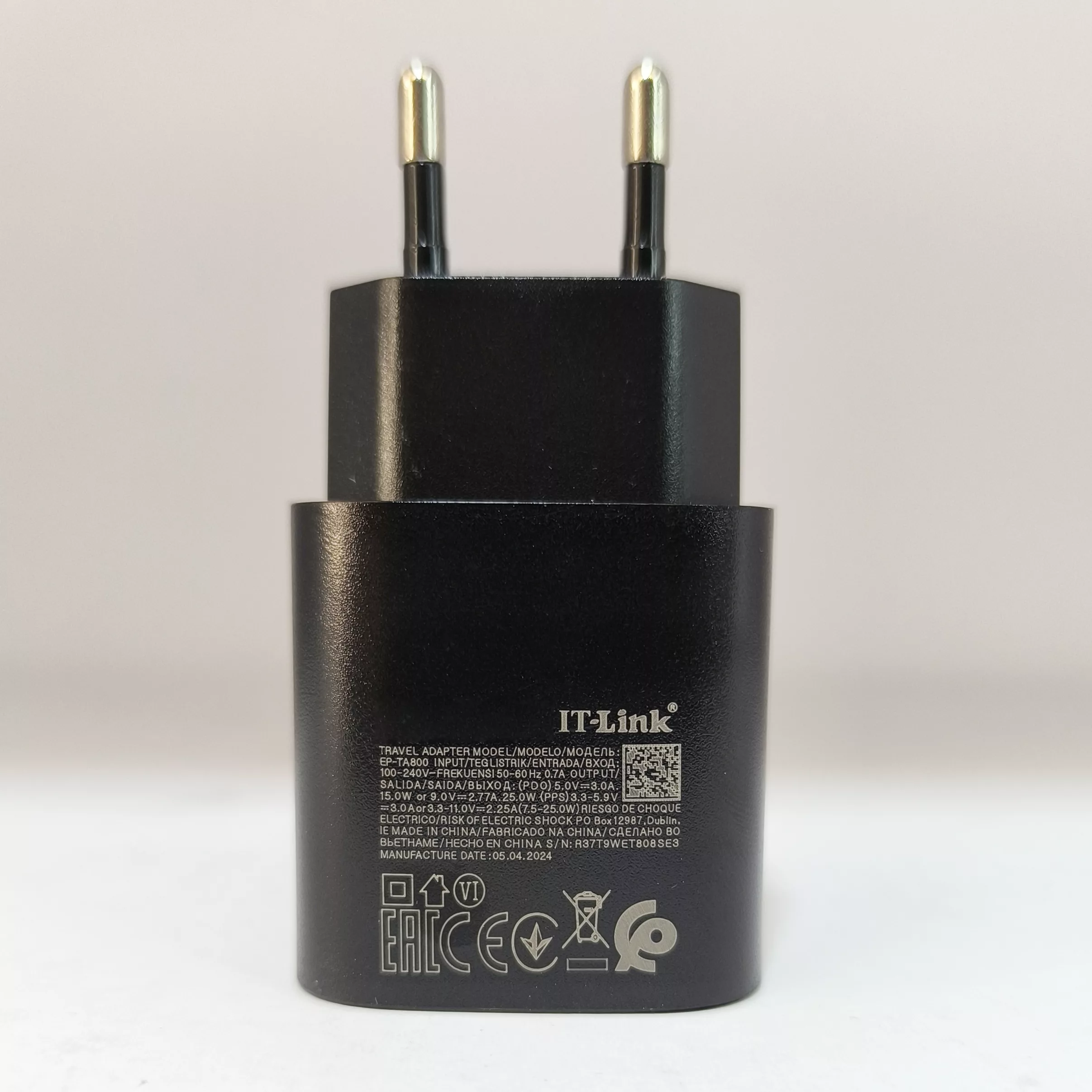 شارژر دیواری 25 وات آی تی لینک مدل TA 800 به همراه کابل USB-C