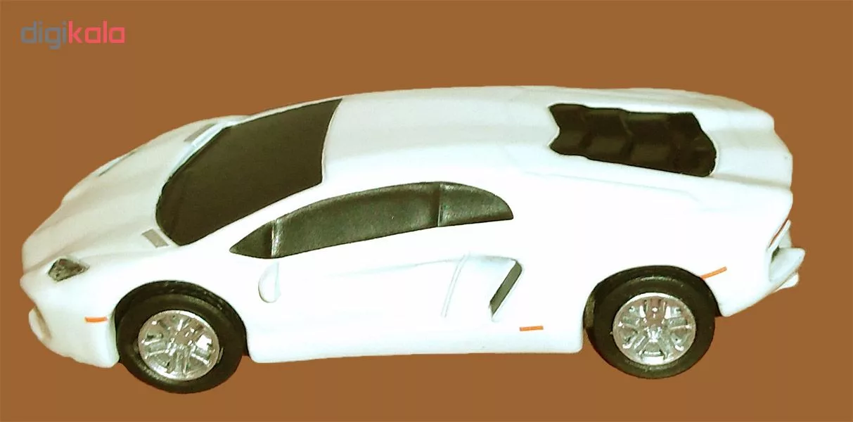 فلش مموری طرح ماشین مدل UM-037 ظرفیت 32 گیگابایت