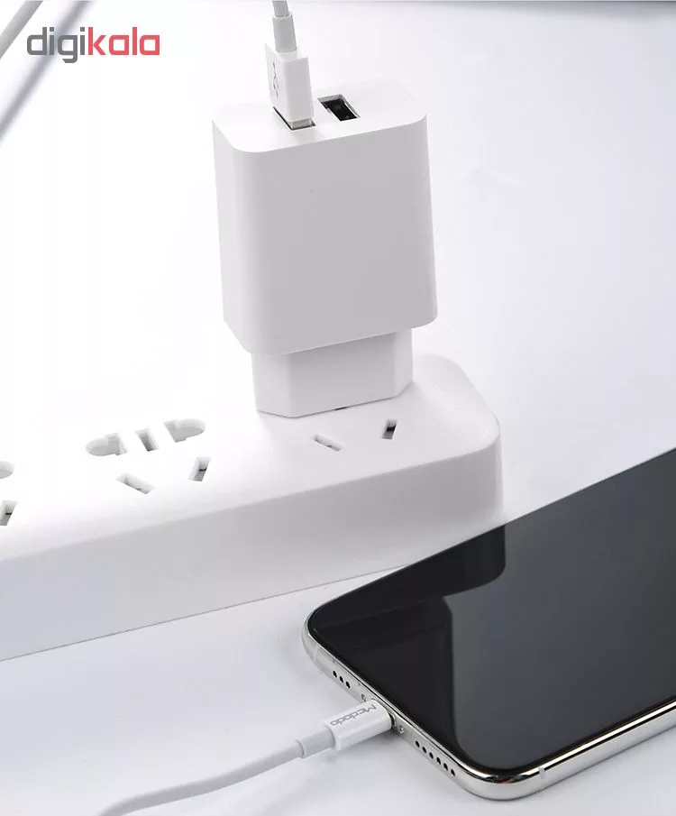 شارژر دیواری مک دودو مدل CH-6720 به همراه کابل تبدیل لایتنینگ