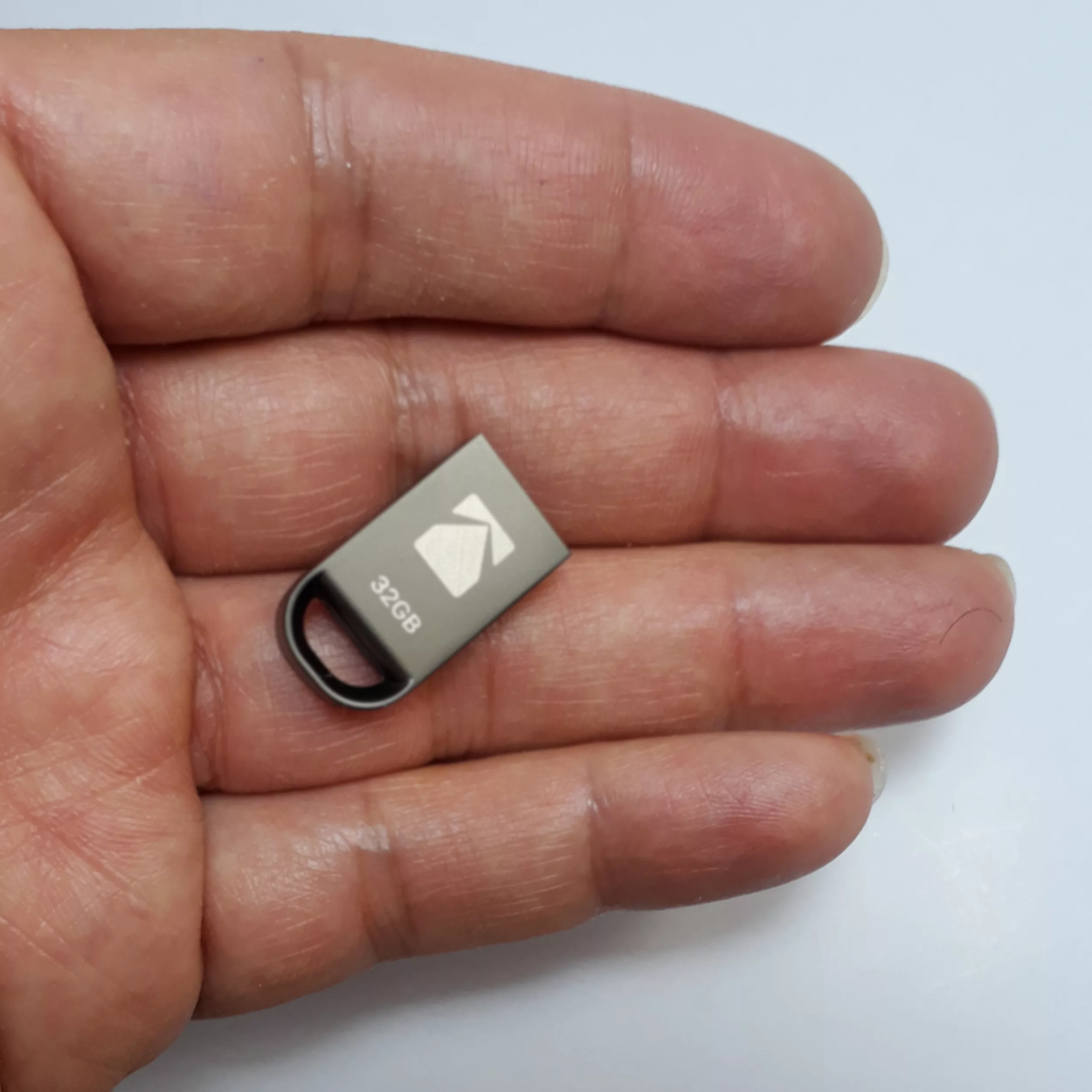 فلش مموری کداک مدل K903 ظرفیت 32 گیگابایت