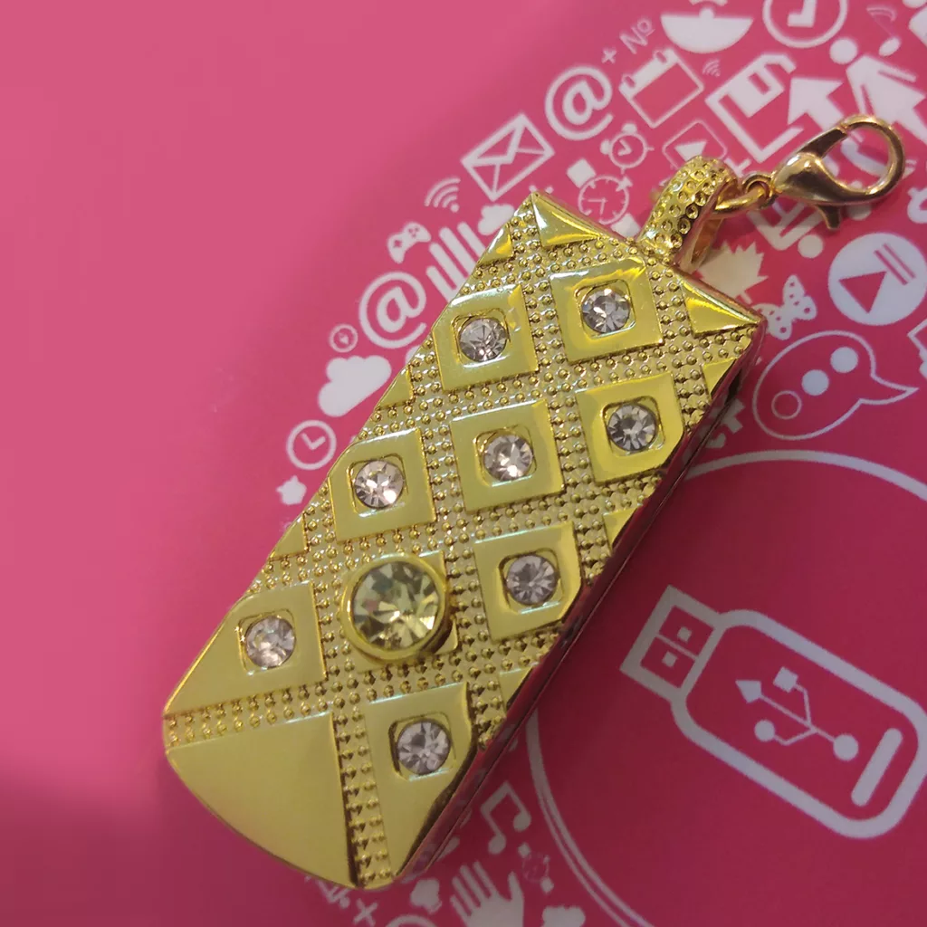 فلش مموری پرلیت یو اس بی کد W-7-3 ظرفیت ۳۲ گیگابایت