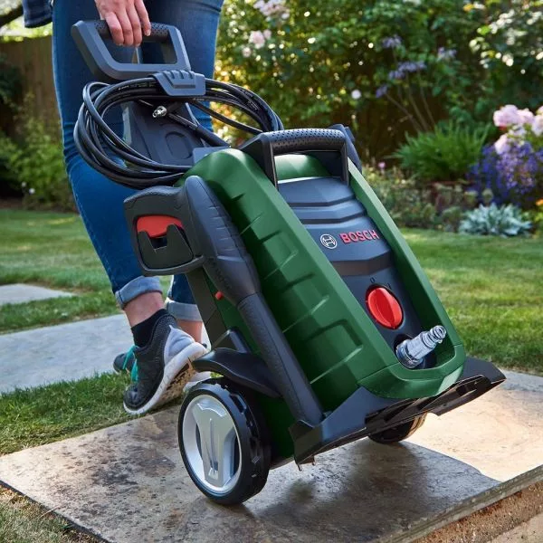 کارواش بوش مدل Universal Aquatak 130