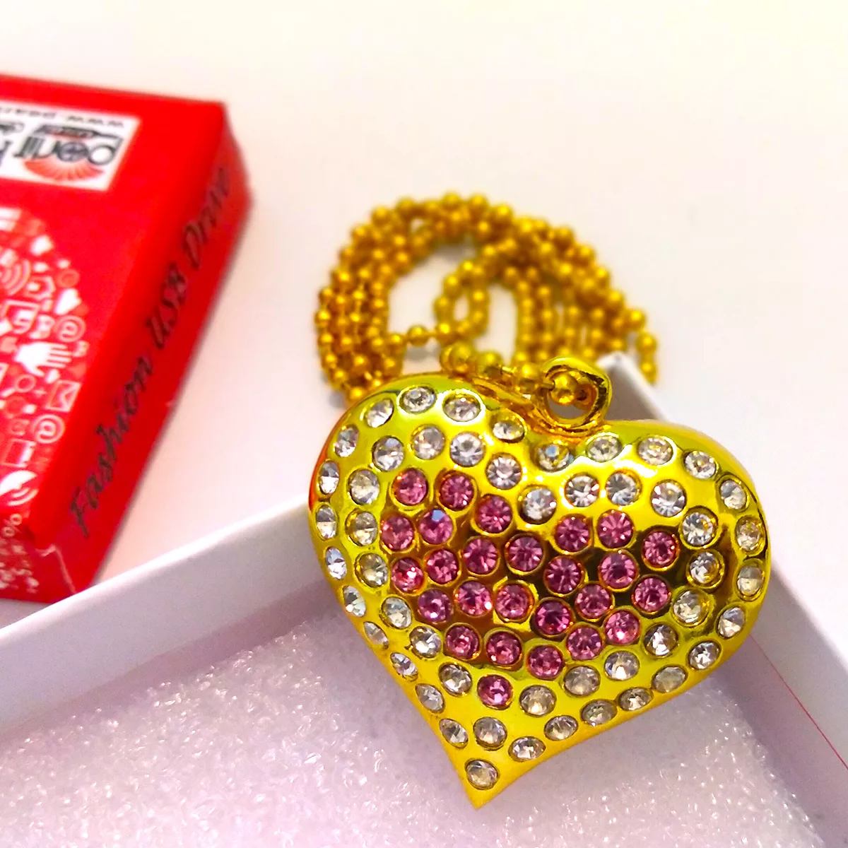 فلش مموری پرلیت یو اس بی طرح قلب کد U-70 ظرفیت 32 گیگابایت