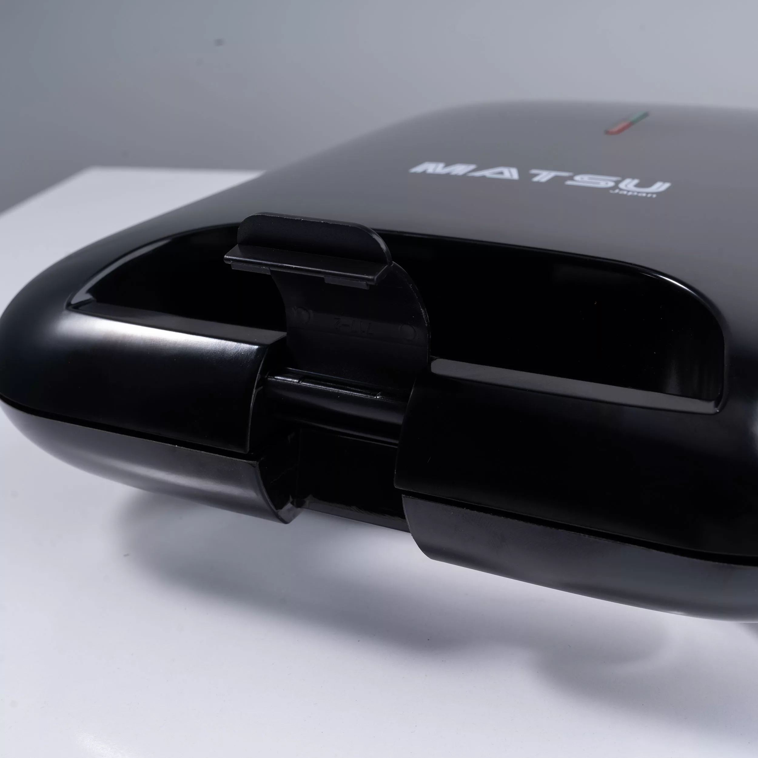 ساندویچ ساز ماتسو مدل MA-735B