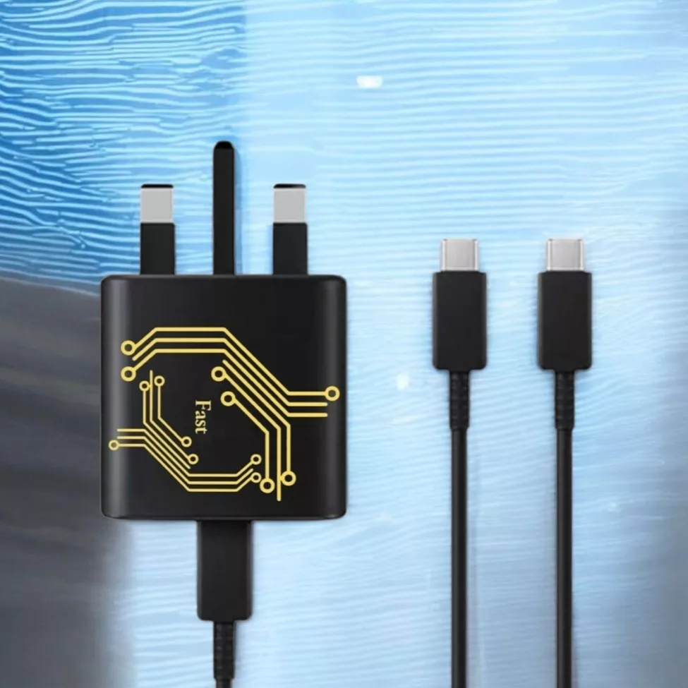 شارژر دیواری 25 وات مدل FAST B1 به همراه کابل USB-C