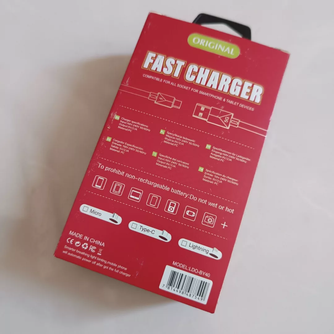 شارژر دیواری 18 وات ال دی او مدل BY40 به همراه کابل تبدیل USB-C