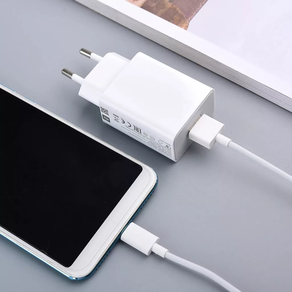 شارژ دیواری  مدل MDY-12-EH Turbo 67W