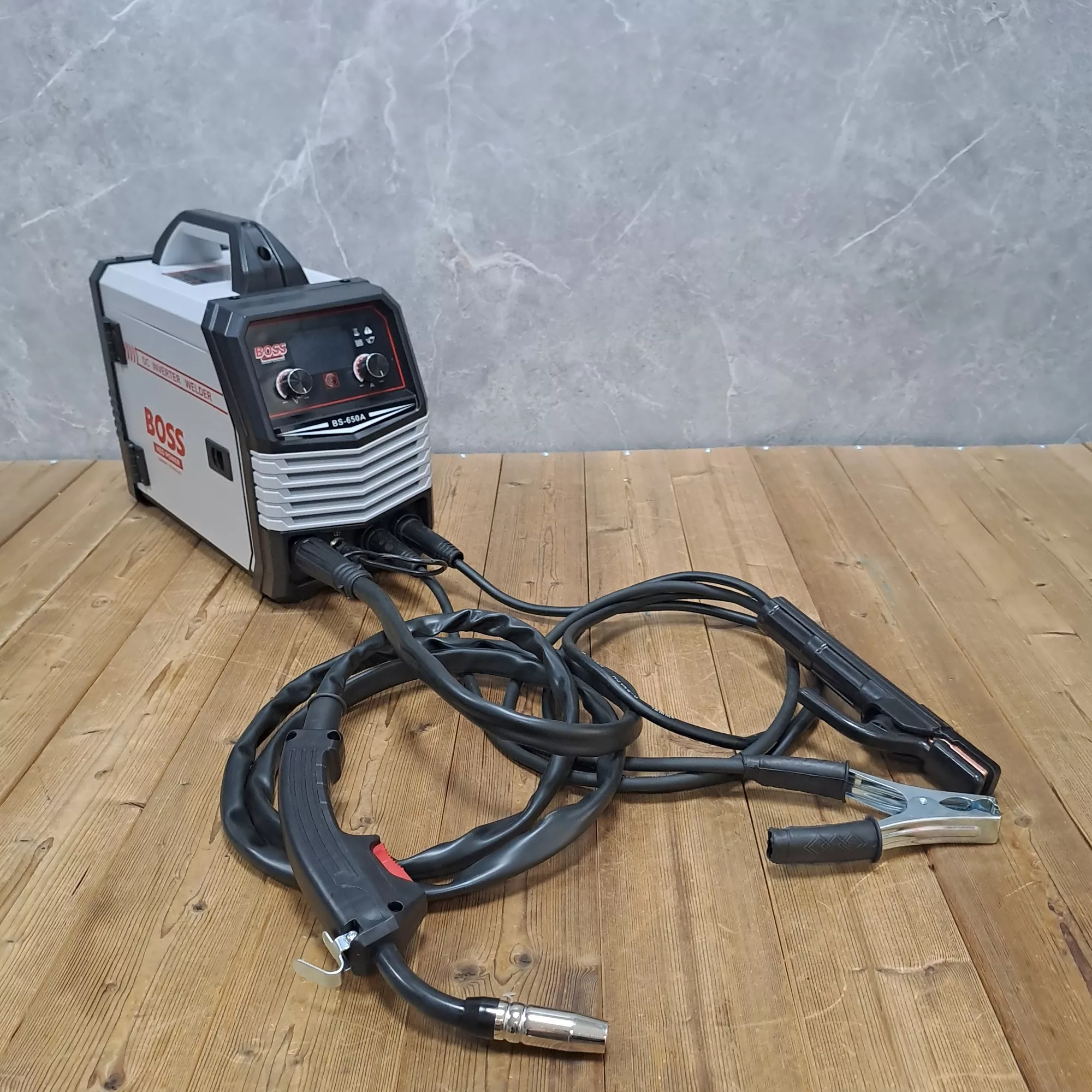 دستگاه جوش 650 آمپر صنعتی باس مدل NEO POPER کد CO2