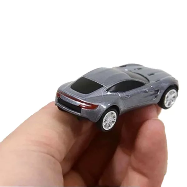 فلش مموری پرلیت یو اس بی طرح ماشین آستون مارتین کد U-82 ظرفیت 16 گیگابایت