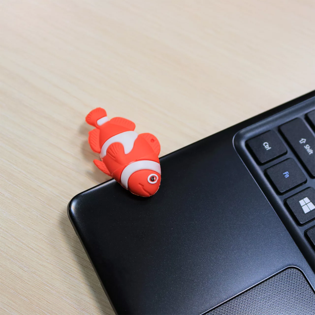 فلش مموری طرح ماهی مدل UL-Fish01 ظرفیت 16 گیگابایت