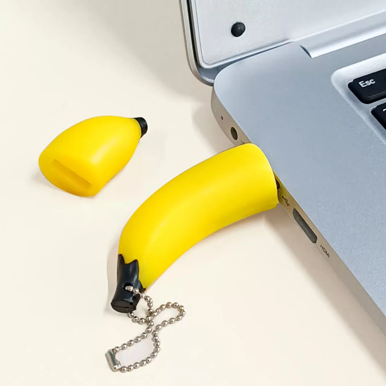 فلش مموری طرح موز مدل UL-Banana01 tra ظرفیت 8 گیگابایت