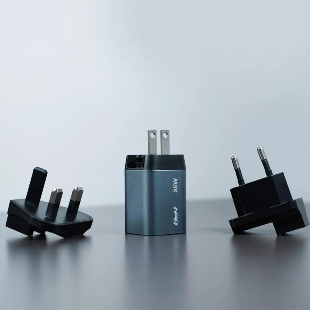 شارژر دیواری 35 وات ورباتیم مدل GaN