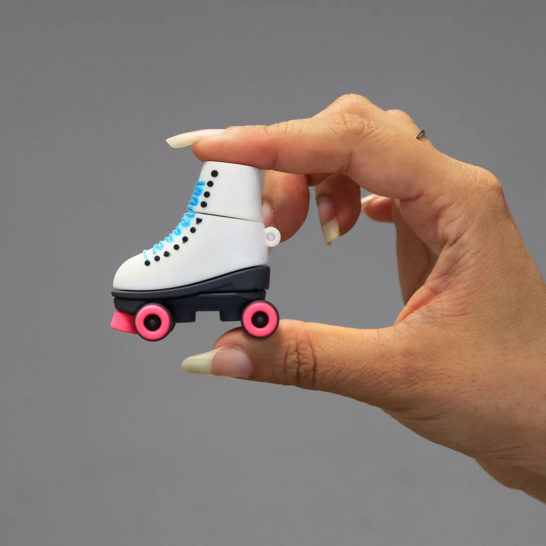 فلش مموری طرح کفش اسکیت مدل Ul-Skatte01 ظرفیت 128 گیگابایت