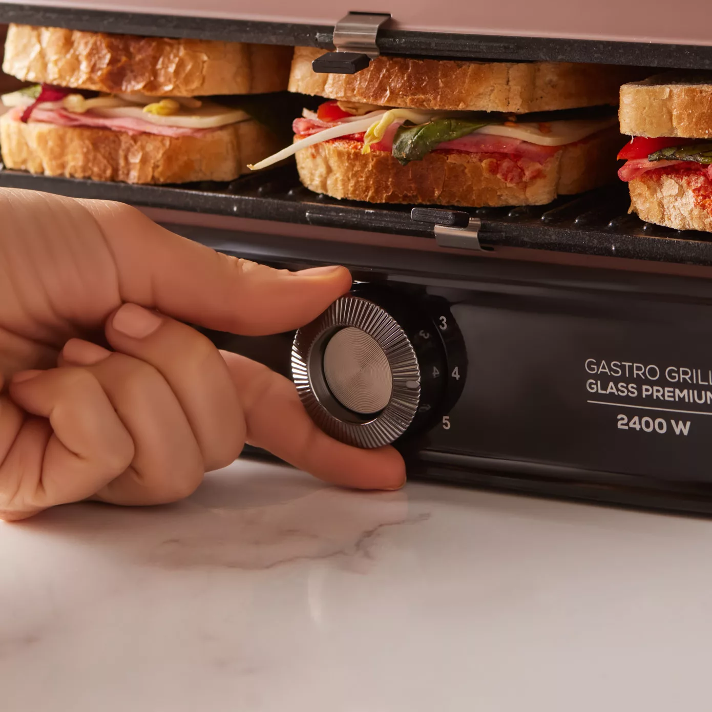 ساندویچ ساز کاراجا مدل 153.03.06.8833