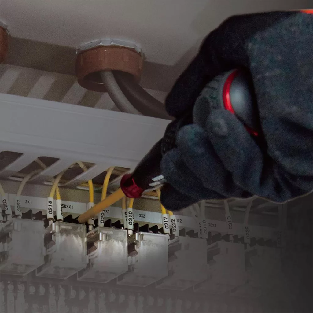 پیچ گوشتی شارژی وسل مدل No.220USB-1EB