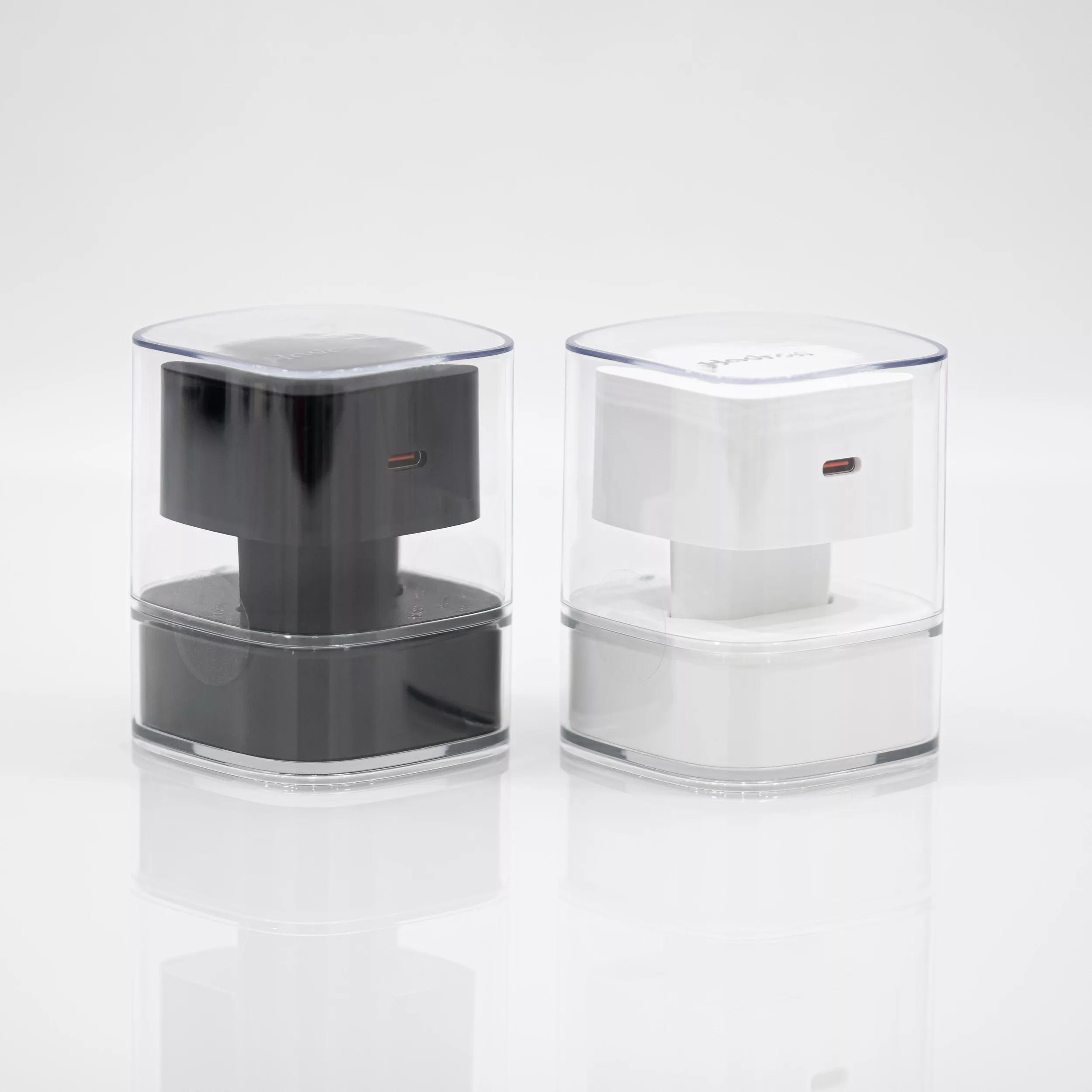 شارژر دیواری 25 وات هادرون مدل C1011