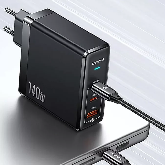 شارژر دیواری 140 وات یوسمز مدل CC168