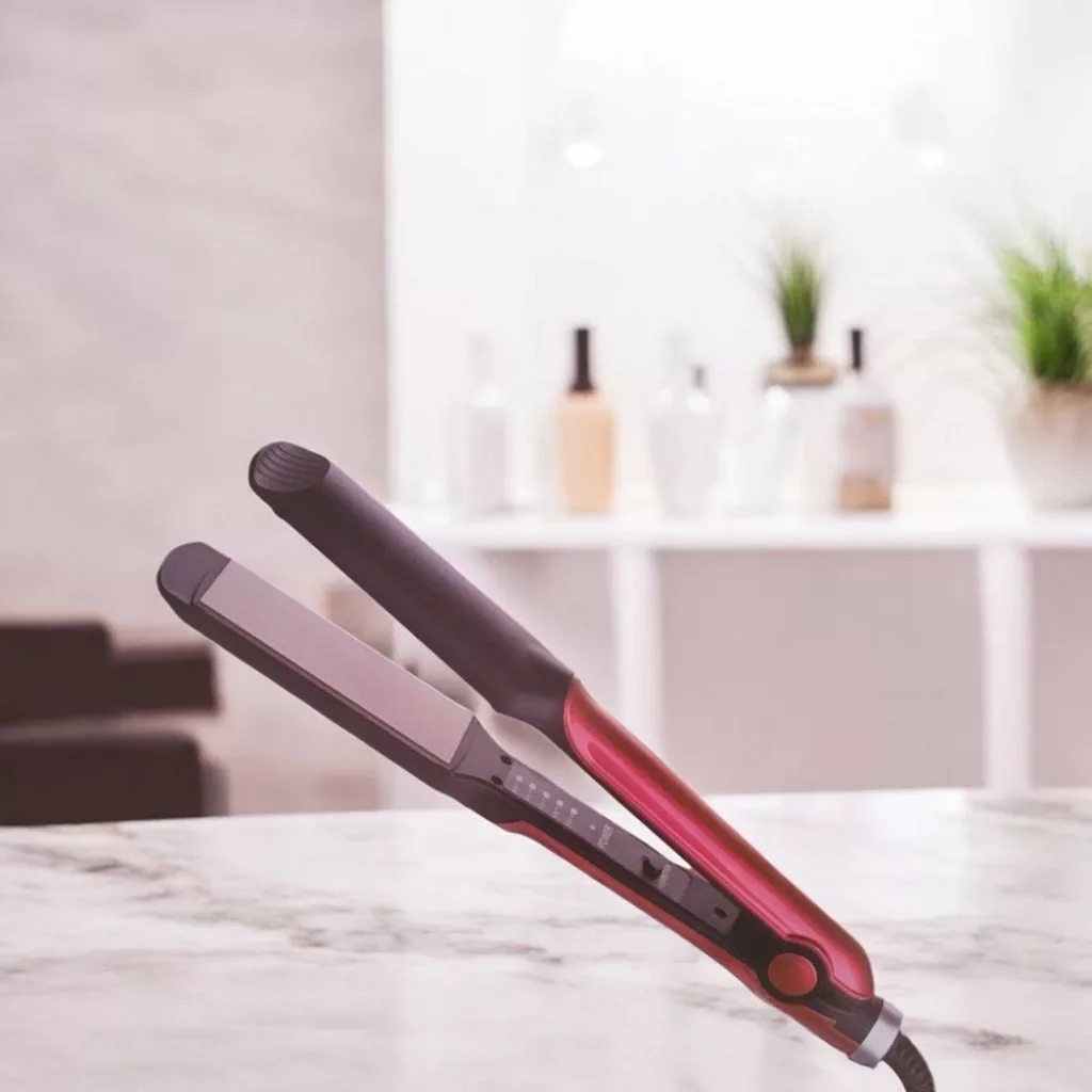 اتو مو مدل MAX