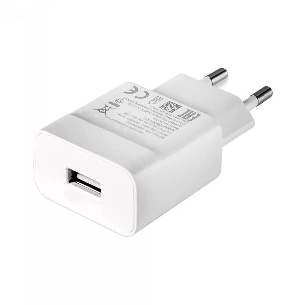 شارژر دیواری مدل Travel به همراه کابل تبدیل MicroUSB