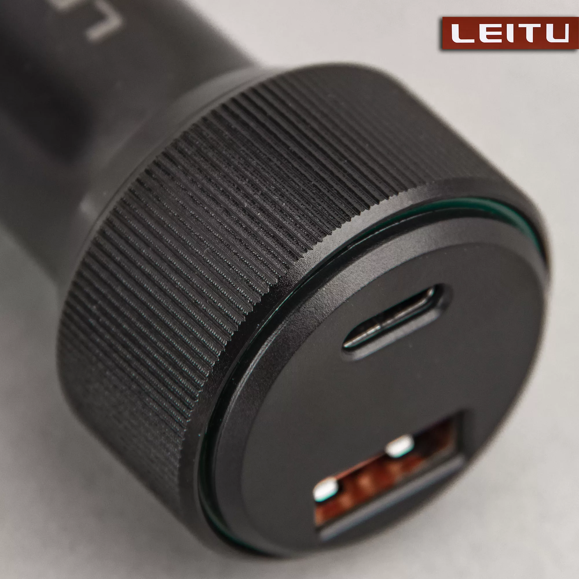 شارژر فندکی لیتو مدل LC-C18 48W به همراه کابل تبدیل MICRO USB