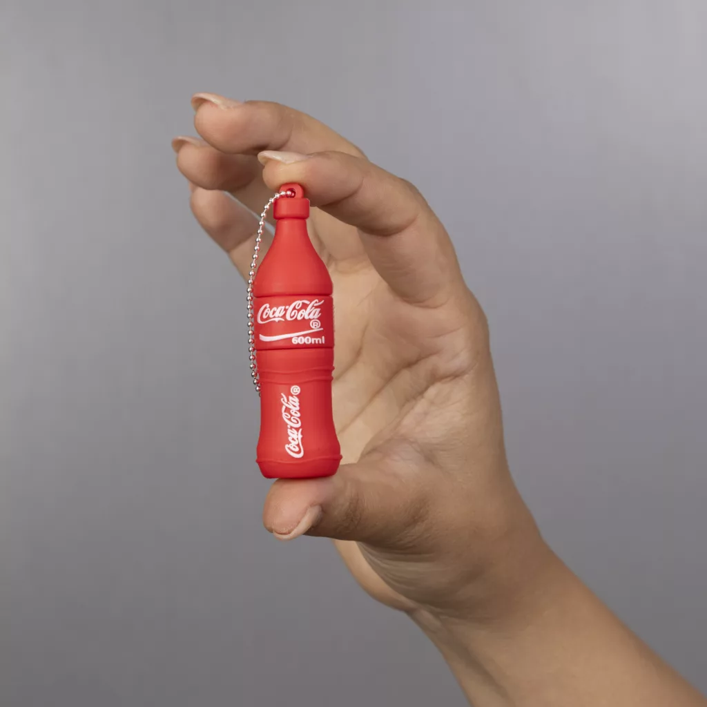 فلش مموری مدل کوکاکولا ظرفیت هشت گیگابایت