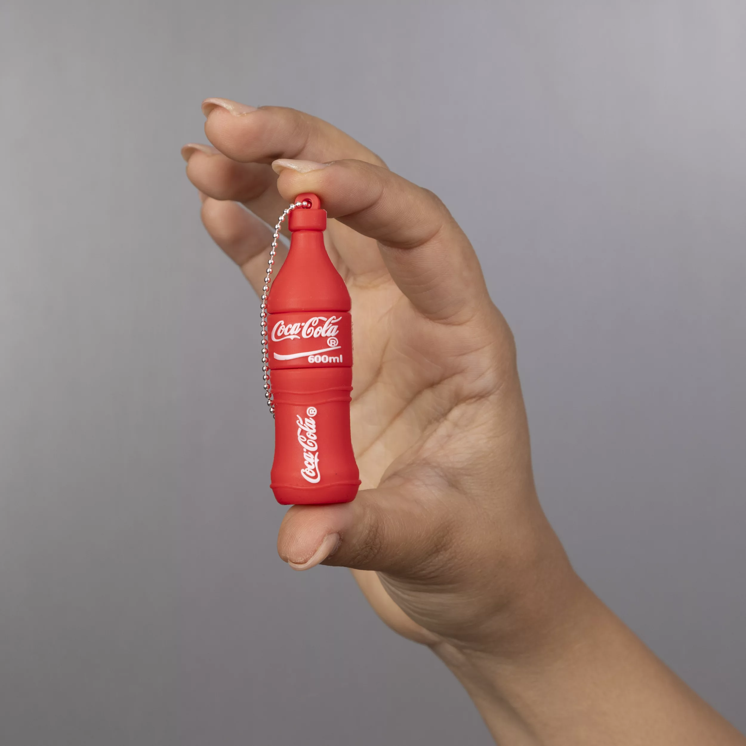 فلش مموری مدل کوکاکولا ظرفیت هشت گیگابایت