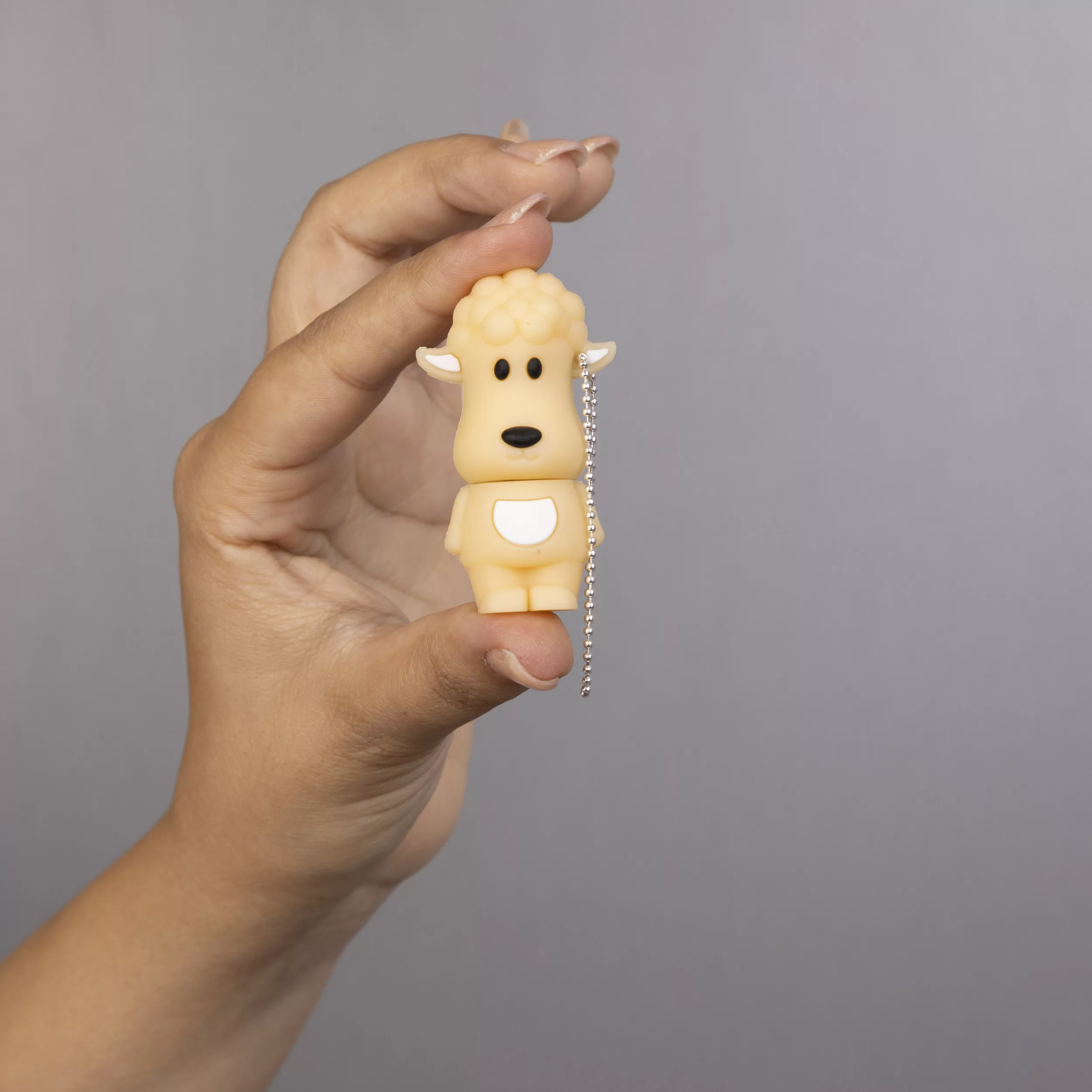 فلش مموری مدل گوسفند ظرفیت 64 گیگابایت