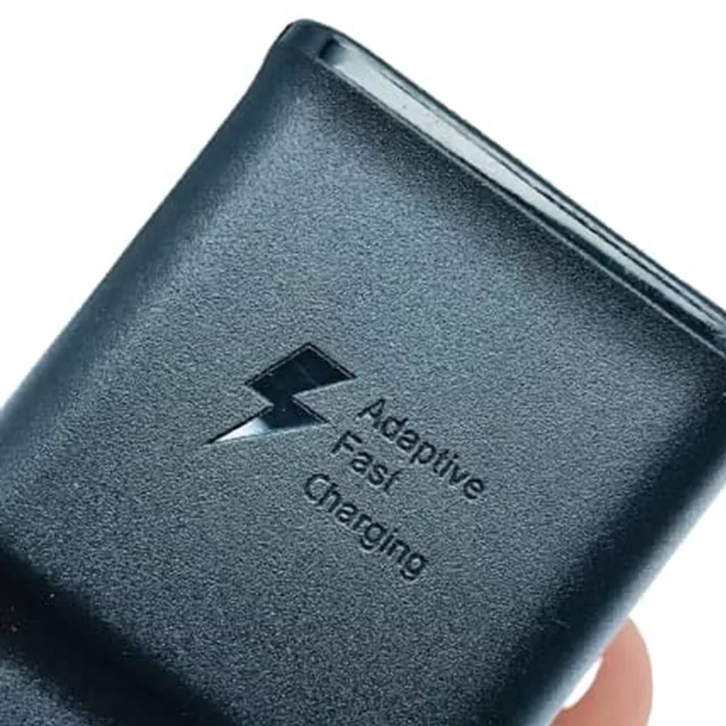 آداپتور شارژر مدل EP-TA200