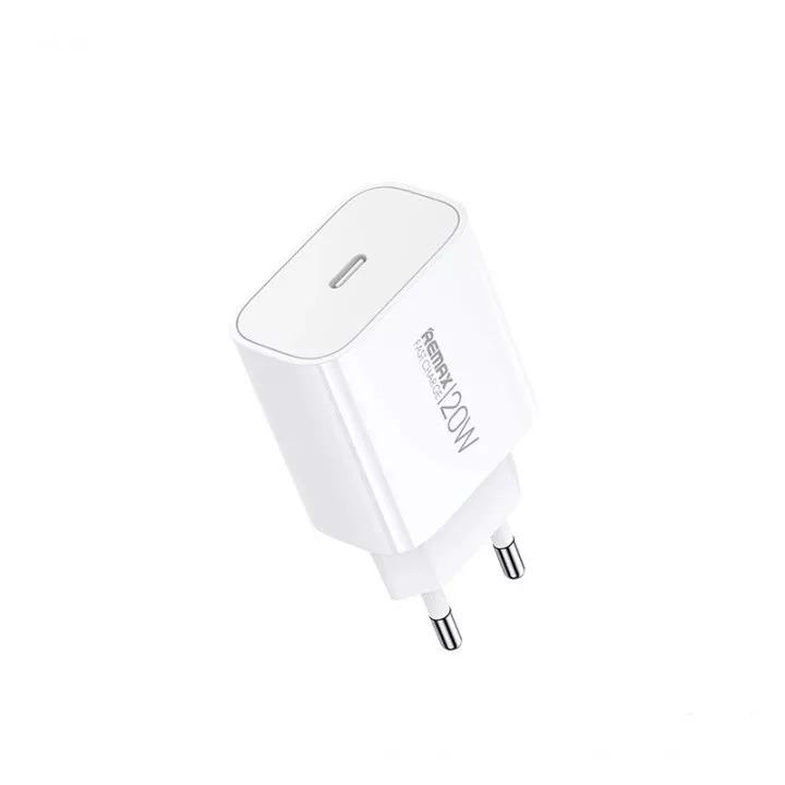 شارژر دیواری 20 وات ریمکس مدل IPHONE 15 پورت PD به همراه کابل تبدیل USB-C