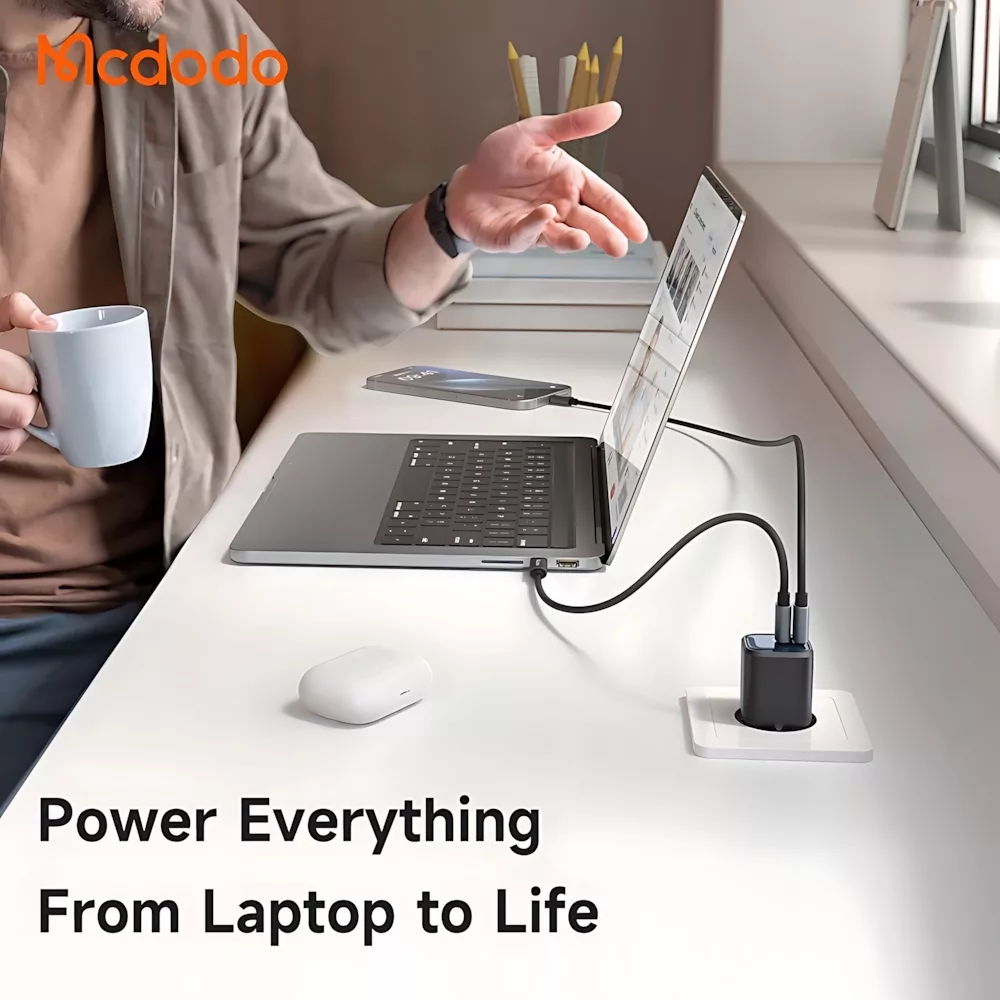 شارژر دیواری 45 وات مک دودو مدل CH-100