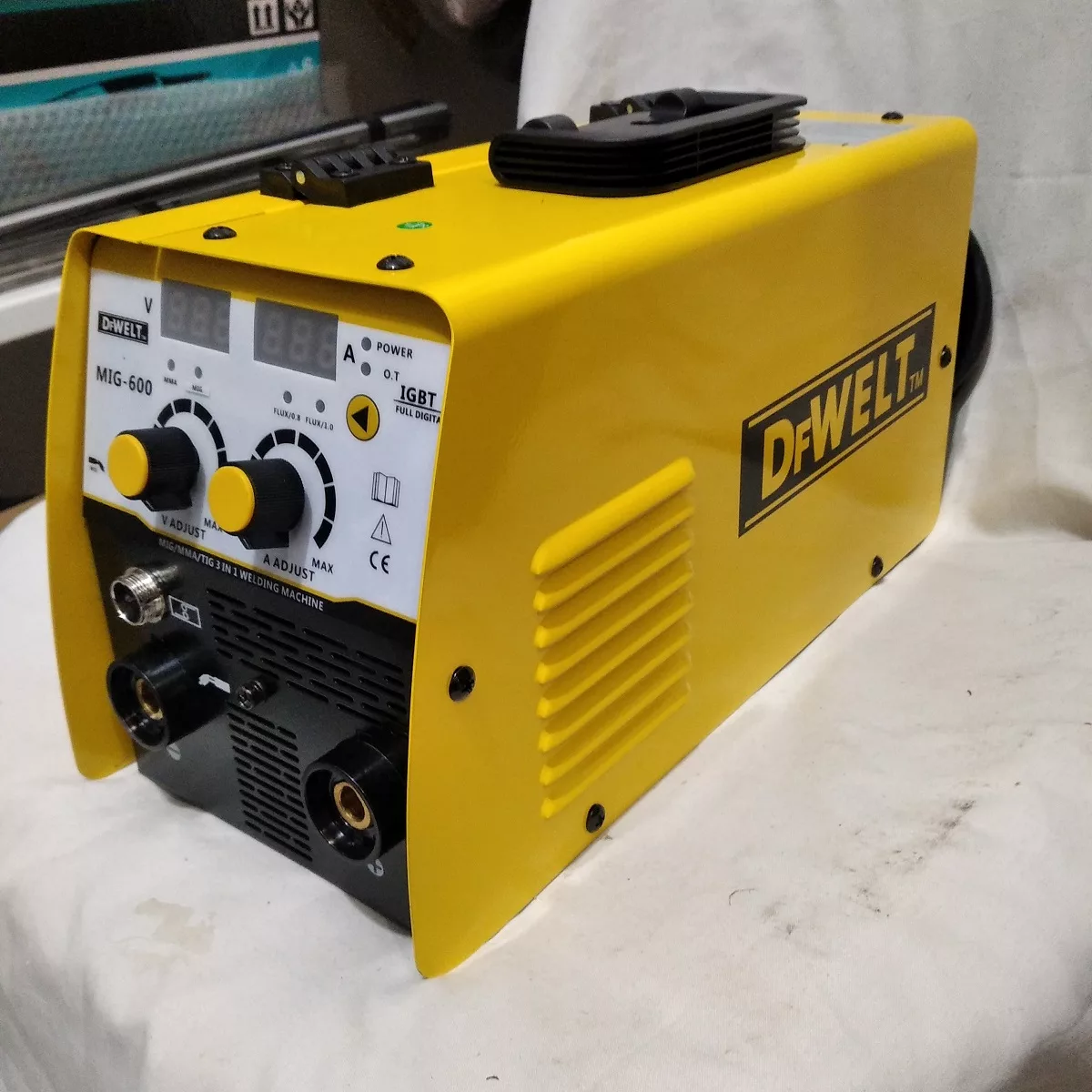 دستگاه جوش 300 آمپر دی اف ولت مدل MIG-600 CO2