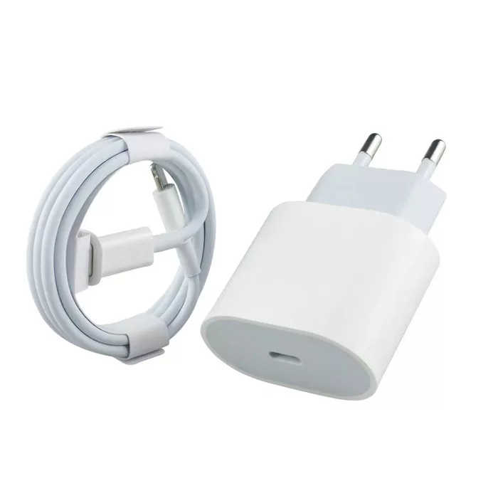 شارژر دیواری 20 وات مدل MAX به همراه کابل لایتنینگ