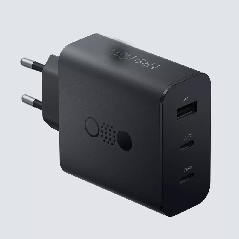 شارژر دیواری 140 وات سه پورت ناتینگ مدل CMF Power 140W GaN به همراه کابل USB-C طول 1.5 متر