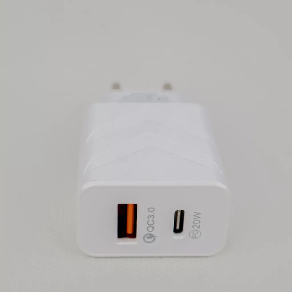 شارژر دیواری 5وات مدل C135
