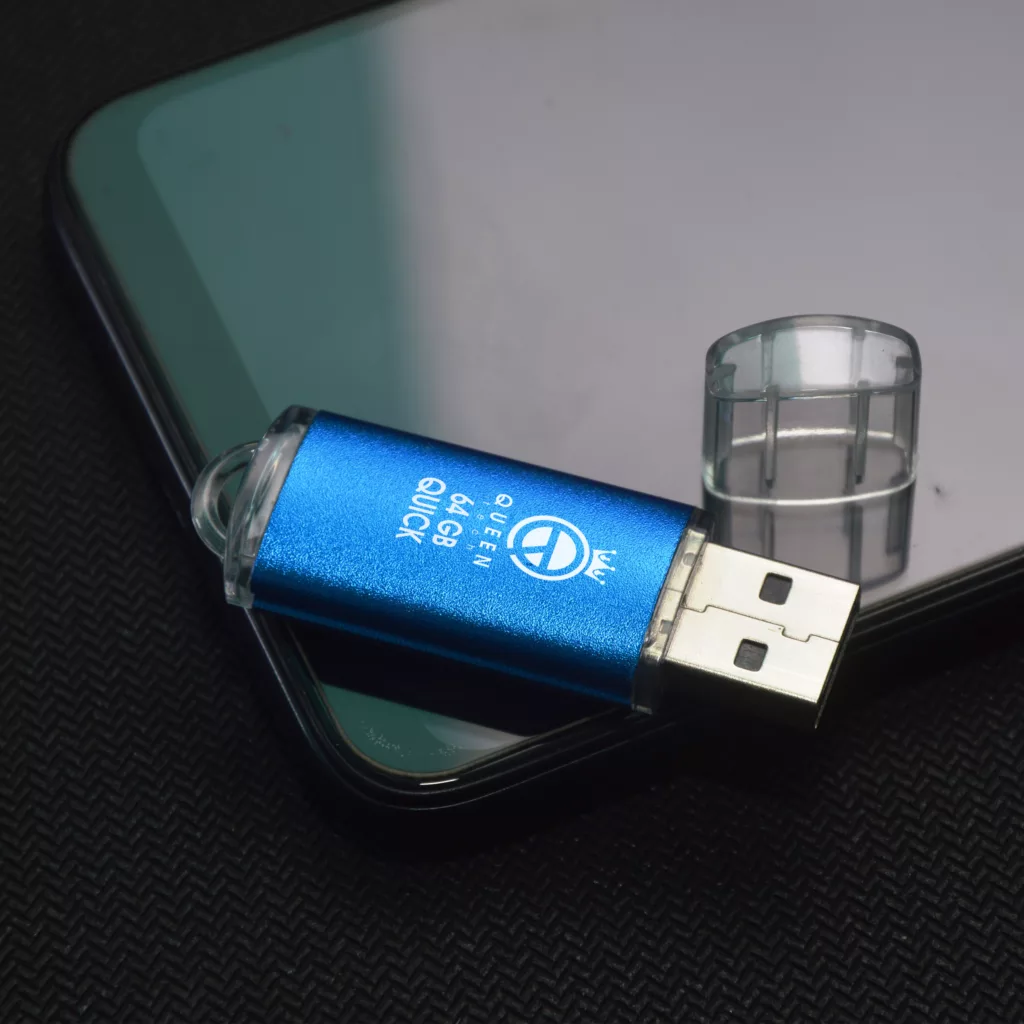 فلش مموری کوئین تک مدل QUICK C-PLUS ظرفیت 64 گیگا بایت به همراه مبدل usb-c otg
