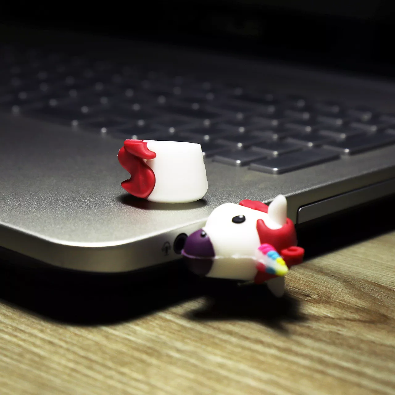 فلش مموری طرح اسب تک شاخ مدل DAYA1124 ظرفیت 32 گیگابایت