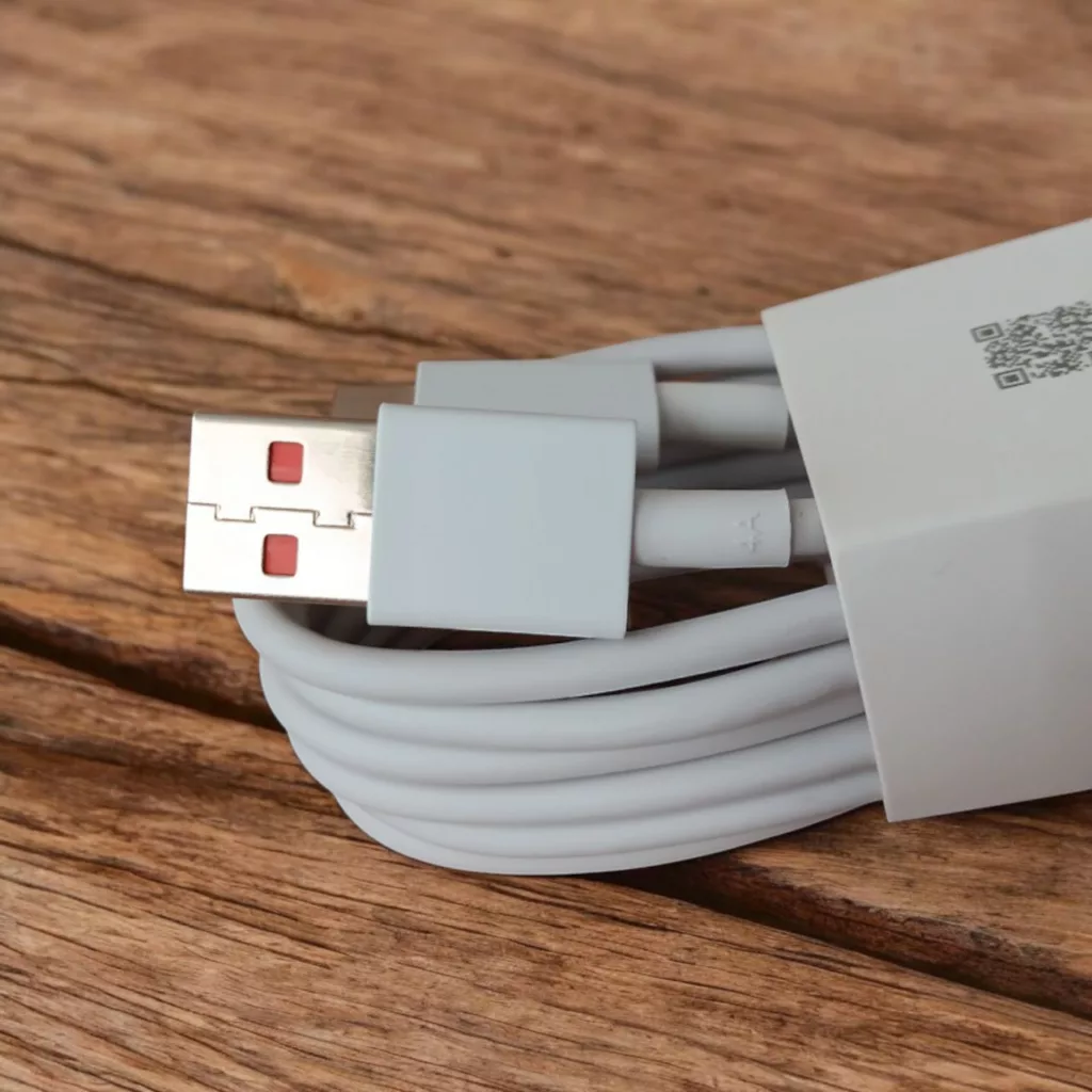 شارژر دیواری ۴۵ وات مدل MDY-17-EG به همراه کابل USB-C