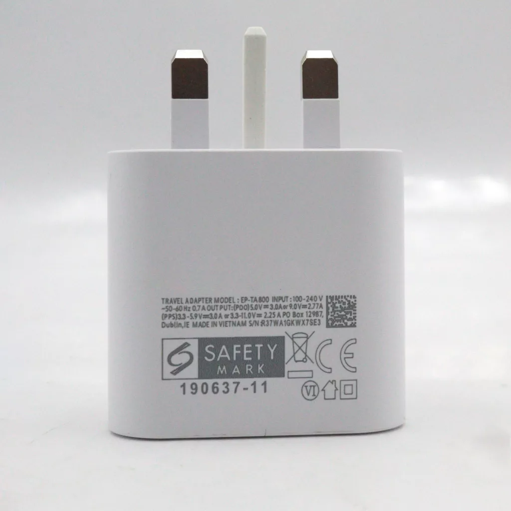 شارژر دیواری 25 وات مدل YP-USB-C