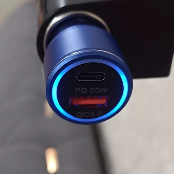 شارژر فندکی 43 وات پایونیر مدل P-102