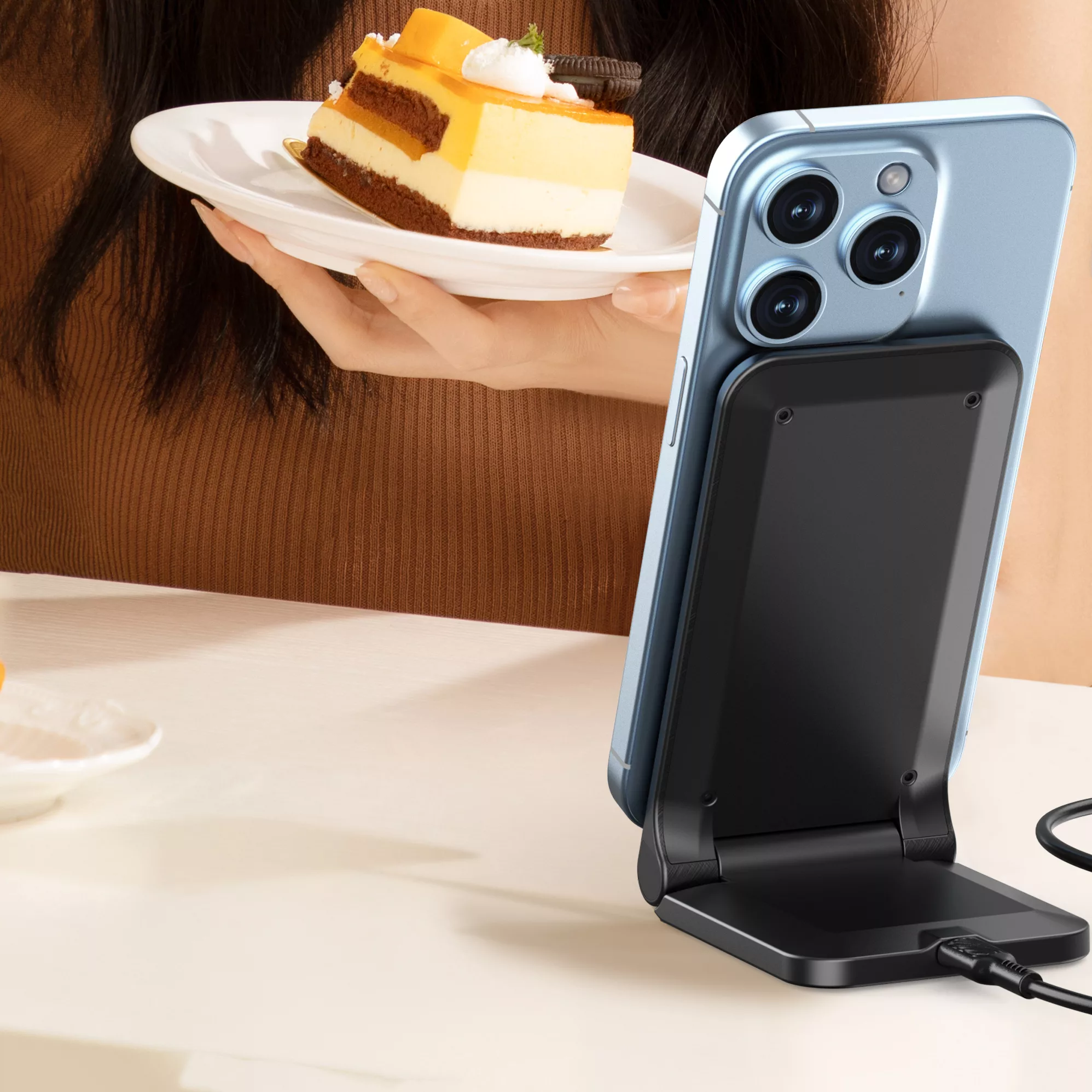 داک شارژر بی سیم ارلدام مدل WC66