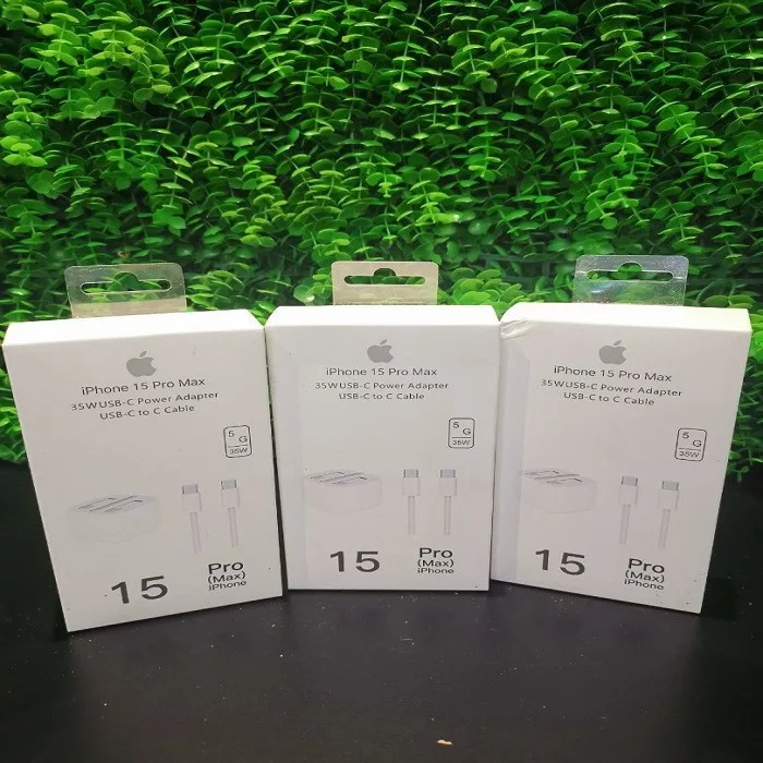 شارژر دیواری   35 وات مدل  15 pro max به همراه کابل USB-C