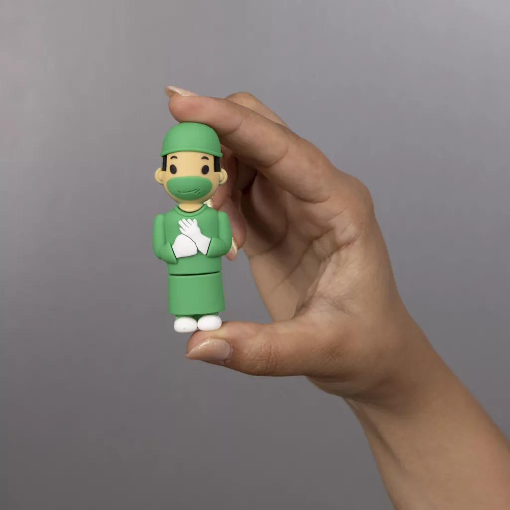 فلش مموری مدل جراح ظرفیت 16 گیگابایت