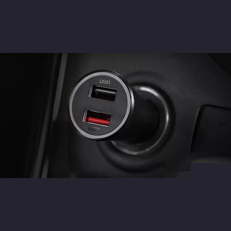 شارژر فندکی شیائومی مدل CC06ZM