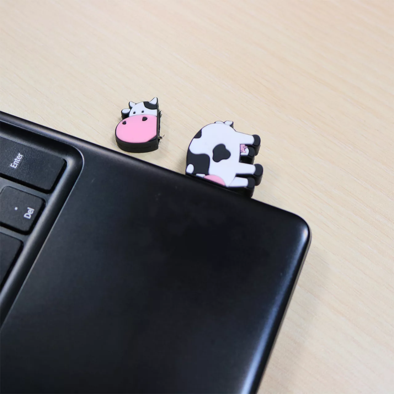 فلش مموری طرح گاو مدل UL-Cow01 ظرفیت 64 گیگابایت